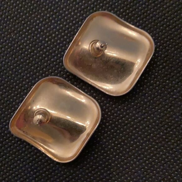 6 pair of beautiful gold colored bohemian earrings EUC - Picture 12 of 13